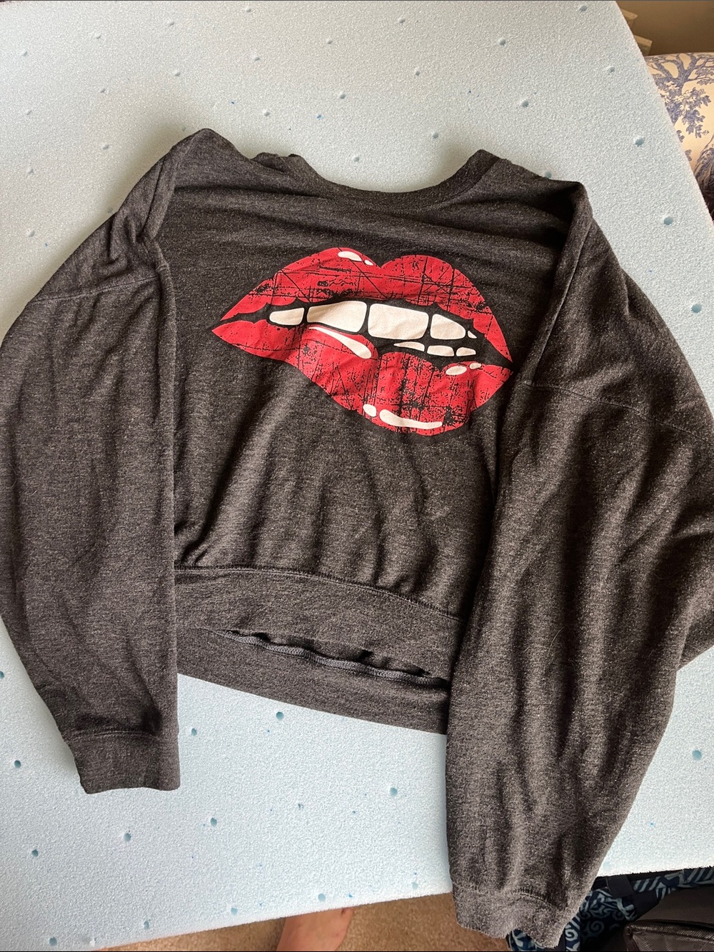 Altar'd State Dark Gray Crewneck Sweater with Red Lip Graphic